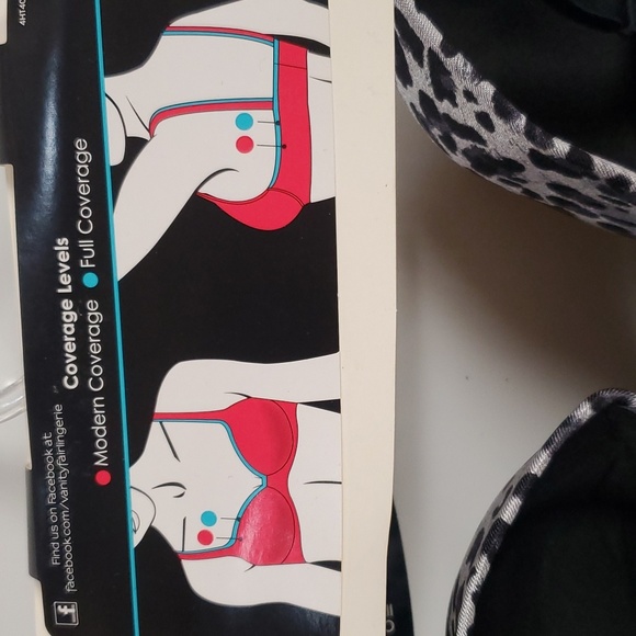 Vintage Vanity Fair Bra - Picture 4 of 5